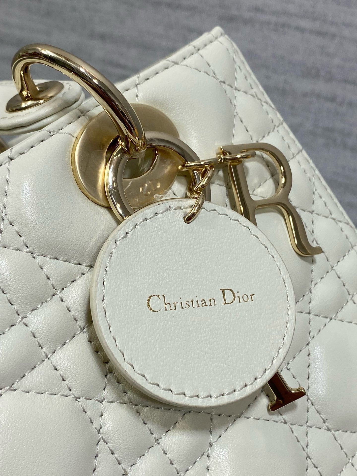 LADY BAG 24 IN WHITE CALFSKIN GOLD HARDWARE