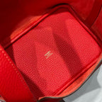 HM PICOTIN LOCK 18 RED CALFSKIN