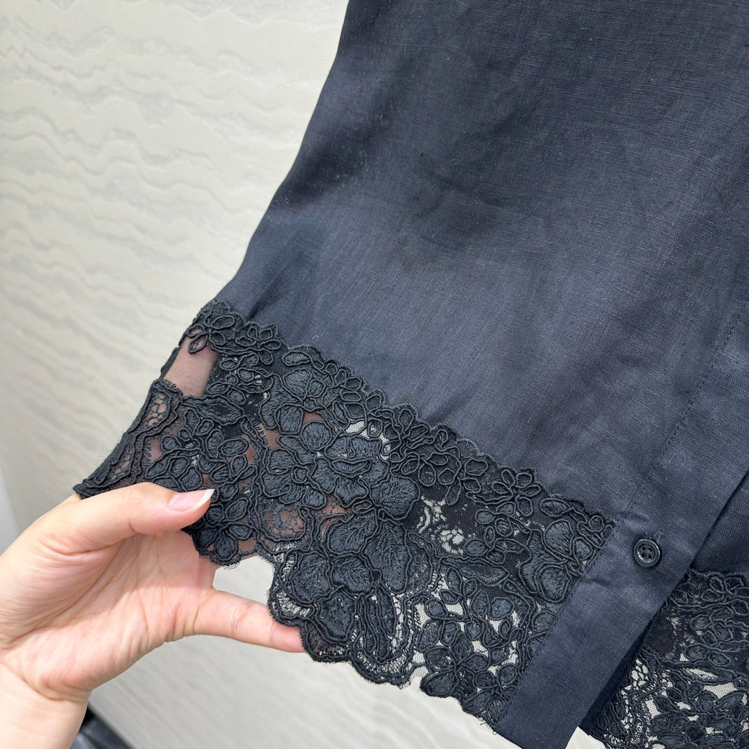 SLEEVELESS BLO IN BLACK LINEN LACE TRIM AND NECK TIE