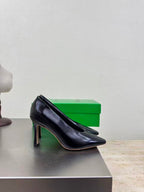 HIGH PUMP IN BLACK SHINY CALFSKIN