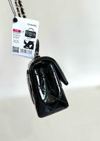 MINI FLAP BAG 20 IN BLACK CALFSKIN GOLD HARDWARE
