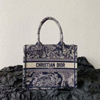 MISS SMALL TOTE 26 IN NAVY BLUE AND WHITE CANVAS