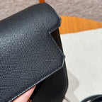 Hm Kelly Depeches Pouch 25 Pouch Black Cowhide Sliver Hardware