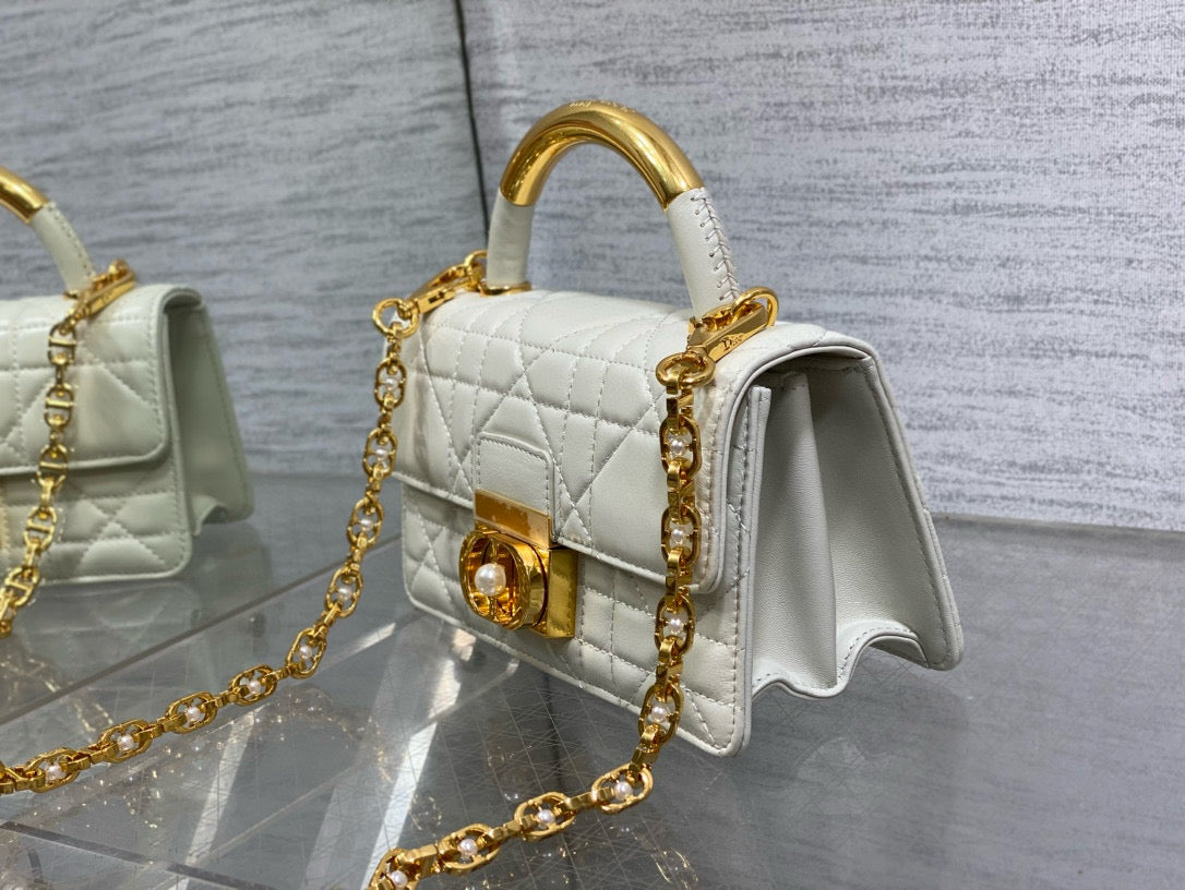 CD Macrocannage Ange Shoulder Bag 20 White Calfskin