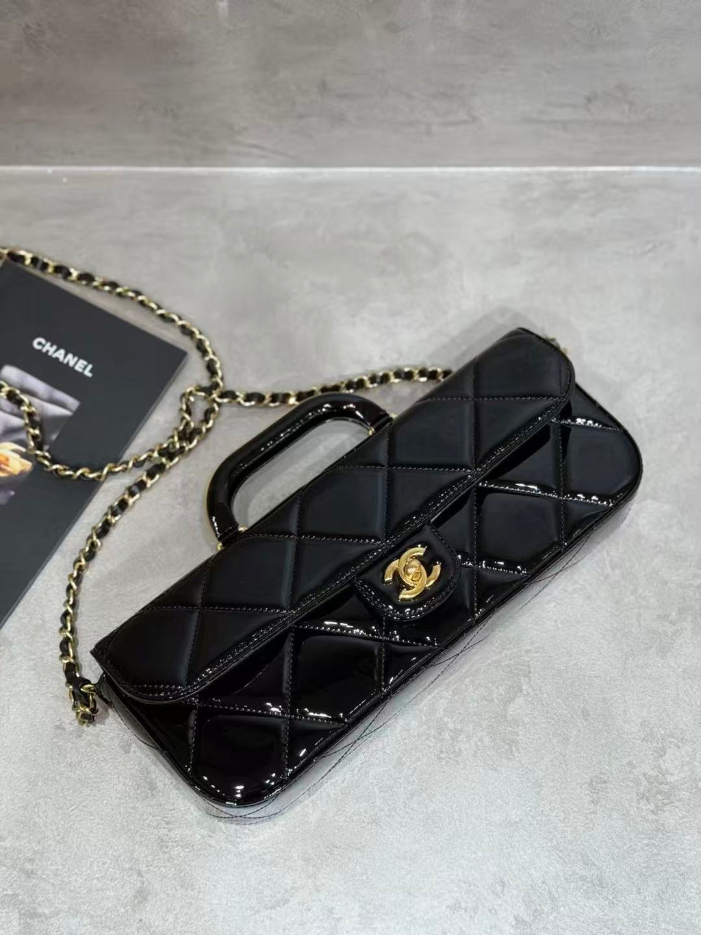 CC 25K Large Flap Bag with Top Handle Chain Strap Black Patent Calfskin GHW