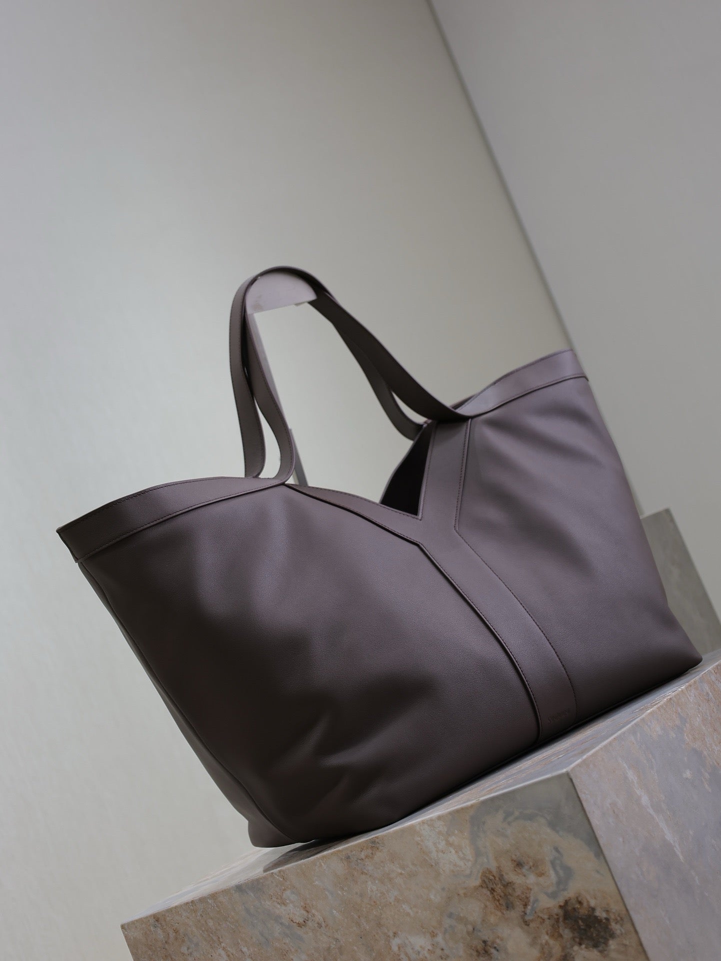 Y Tote Bag Dark Chocolate Cowhide