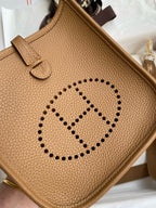 HM Evelyne 23cm Cookie Brown Togo Gold Hardware