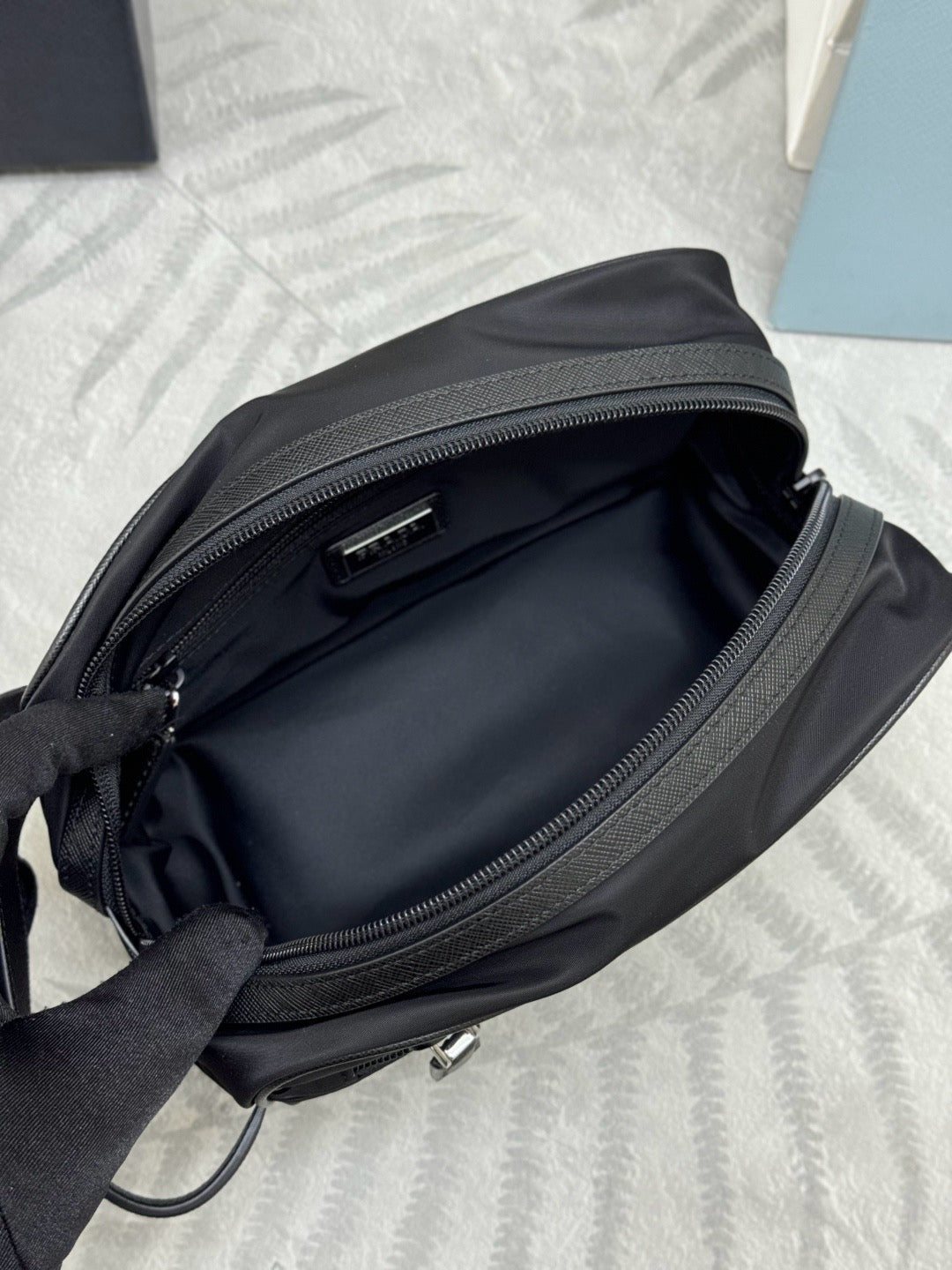 Prada Re-Edition Handbag 22cm Black Re-Nylon& Saffiano Leather