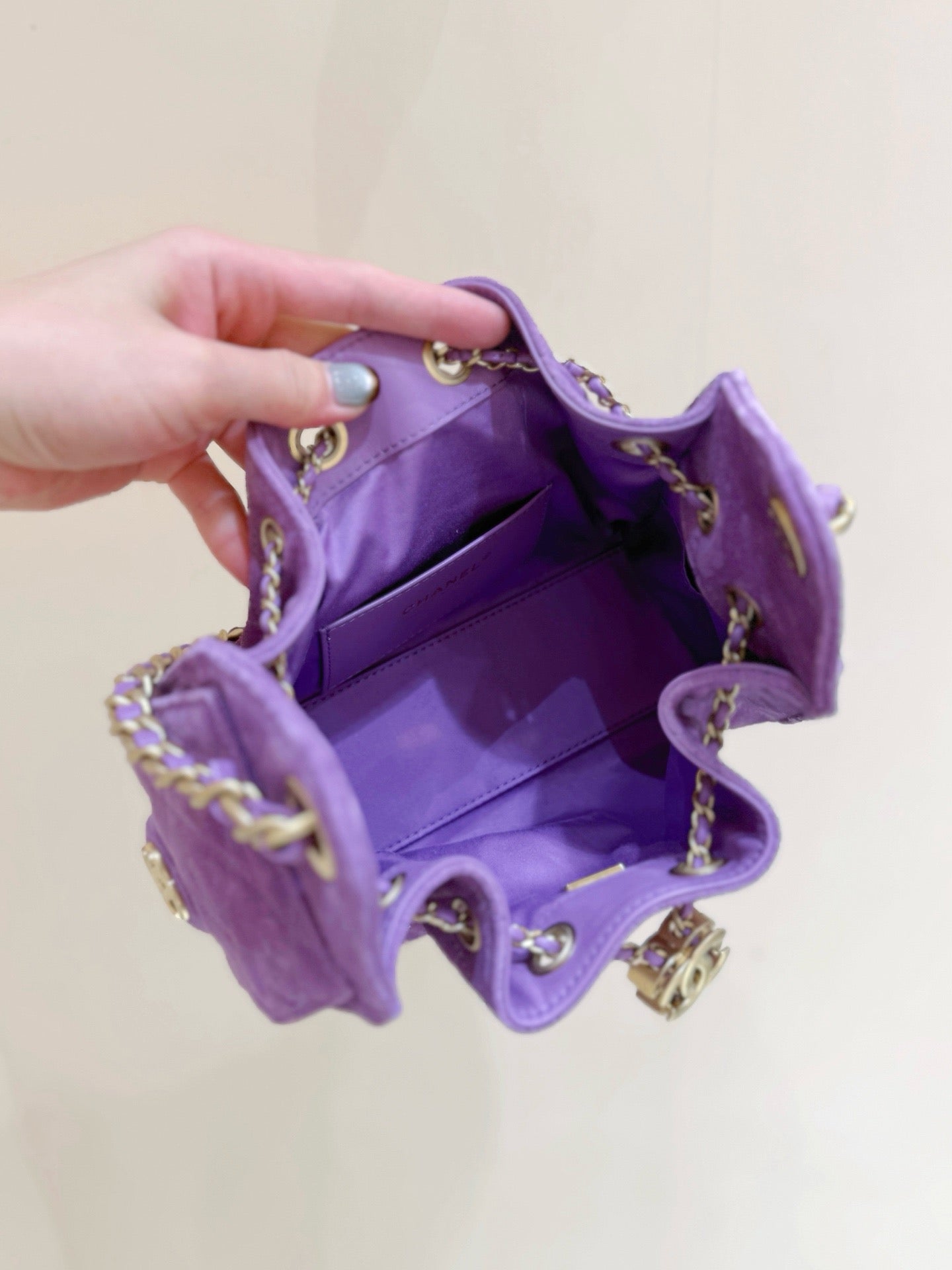 CHANEL 25S HOBO BAG 22 CM PURPLE SUEDE WITH GOLD HARDWARE