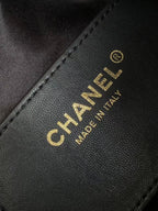 Chanel 25 Hobo Bag 22cm Black Calfskin GHW
