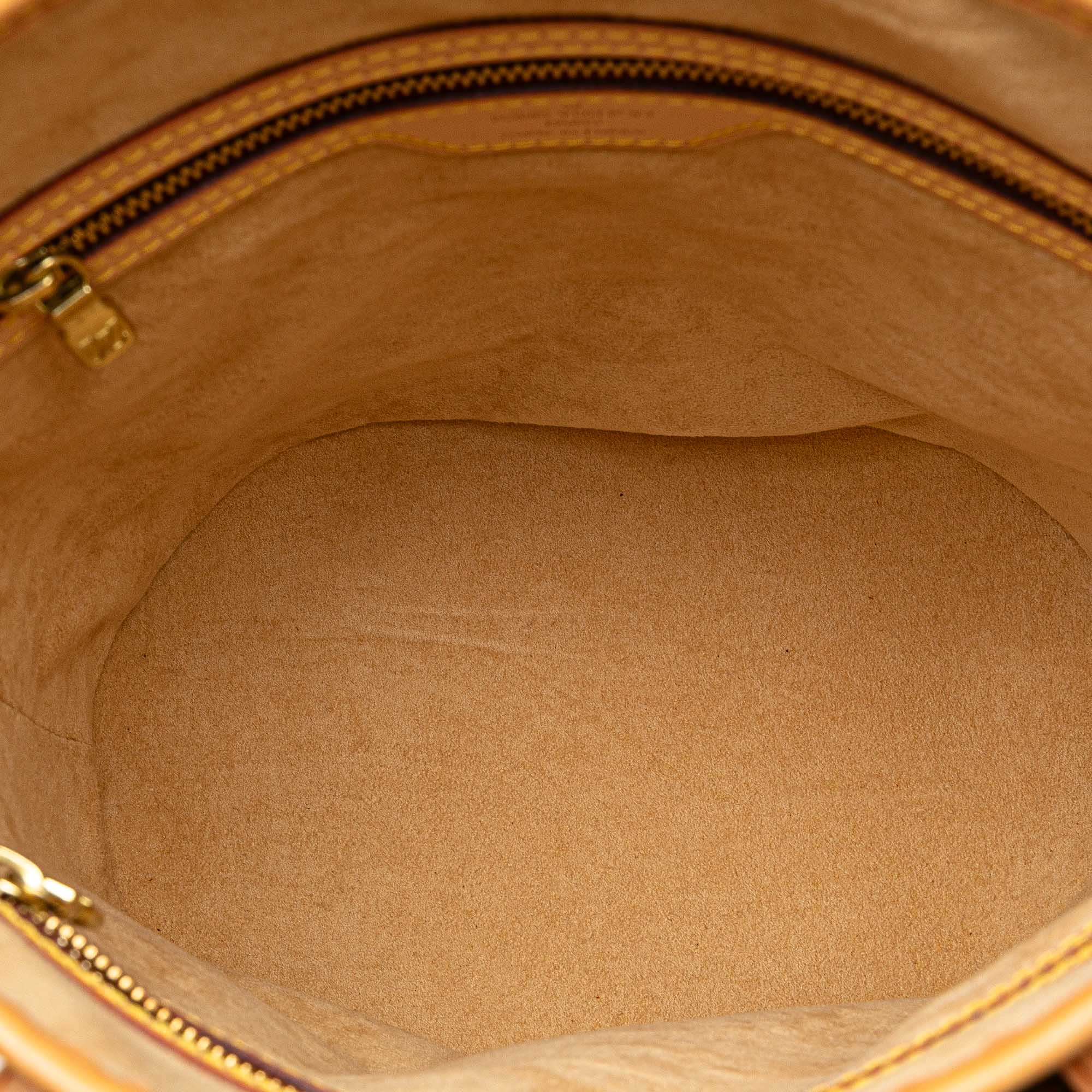 LO-LV bags 4920