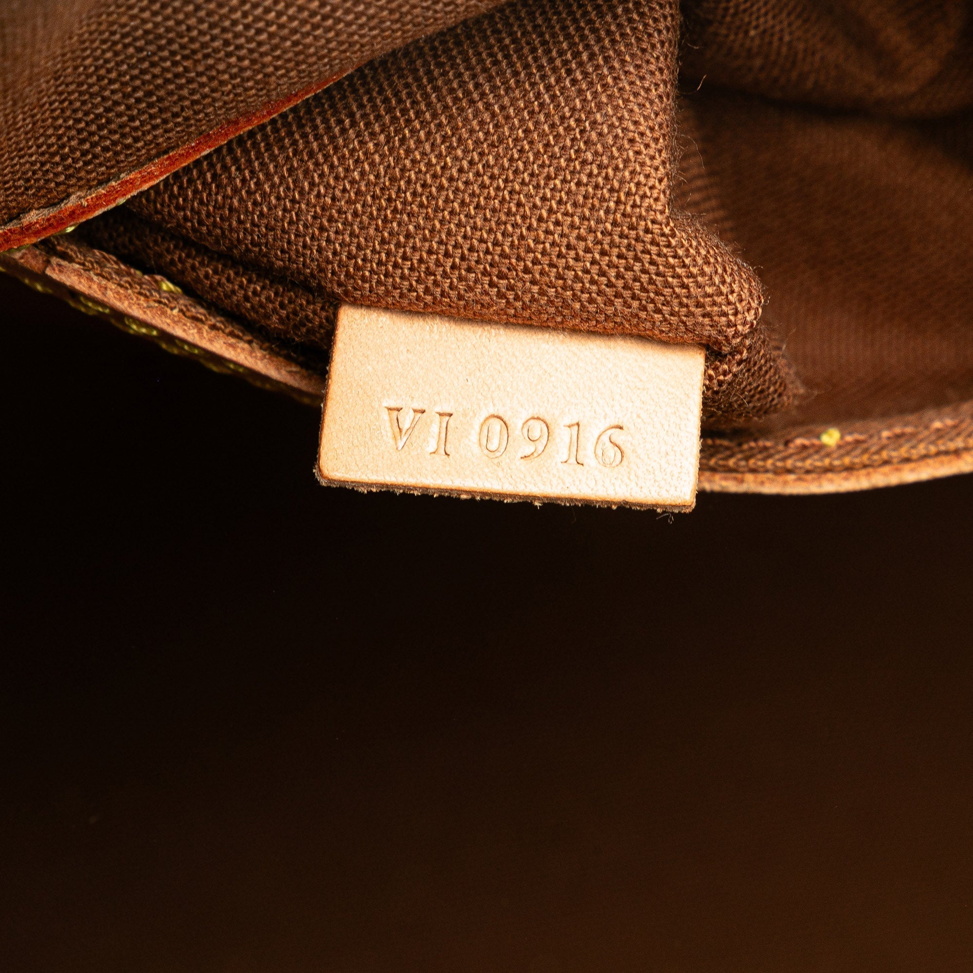 LO-LV bags 4216
