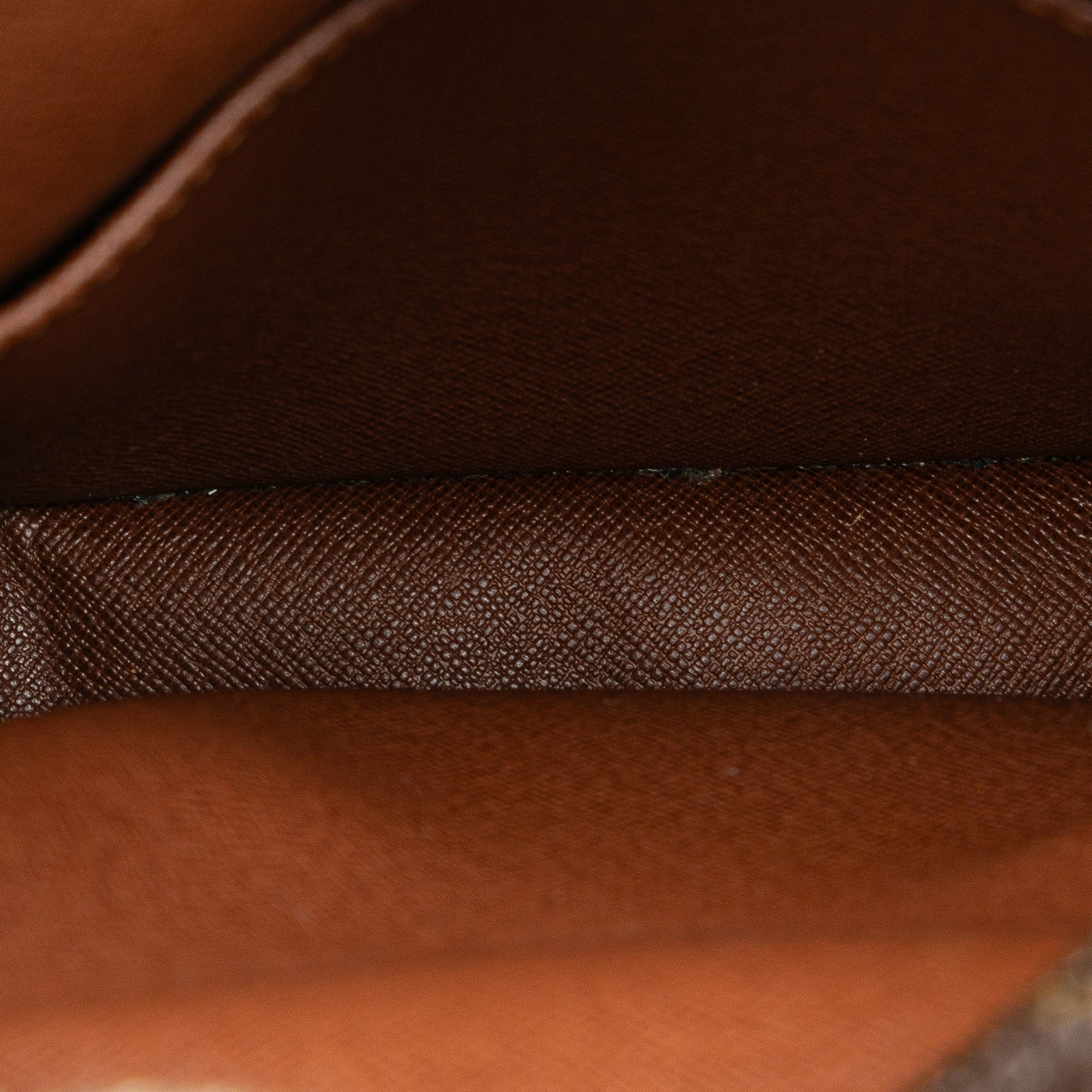 LO-LV bags 4775