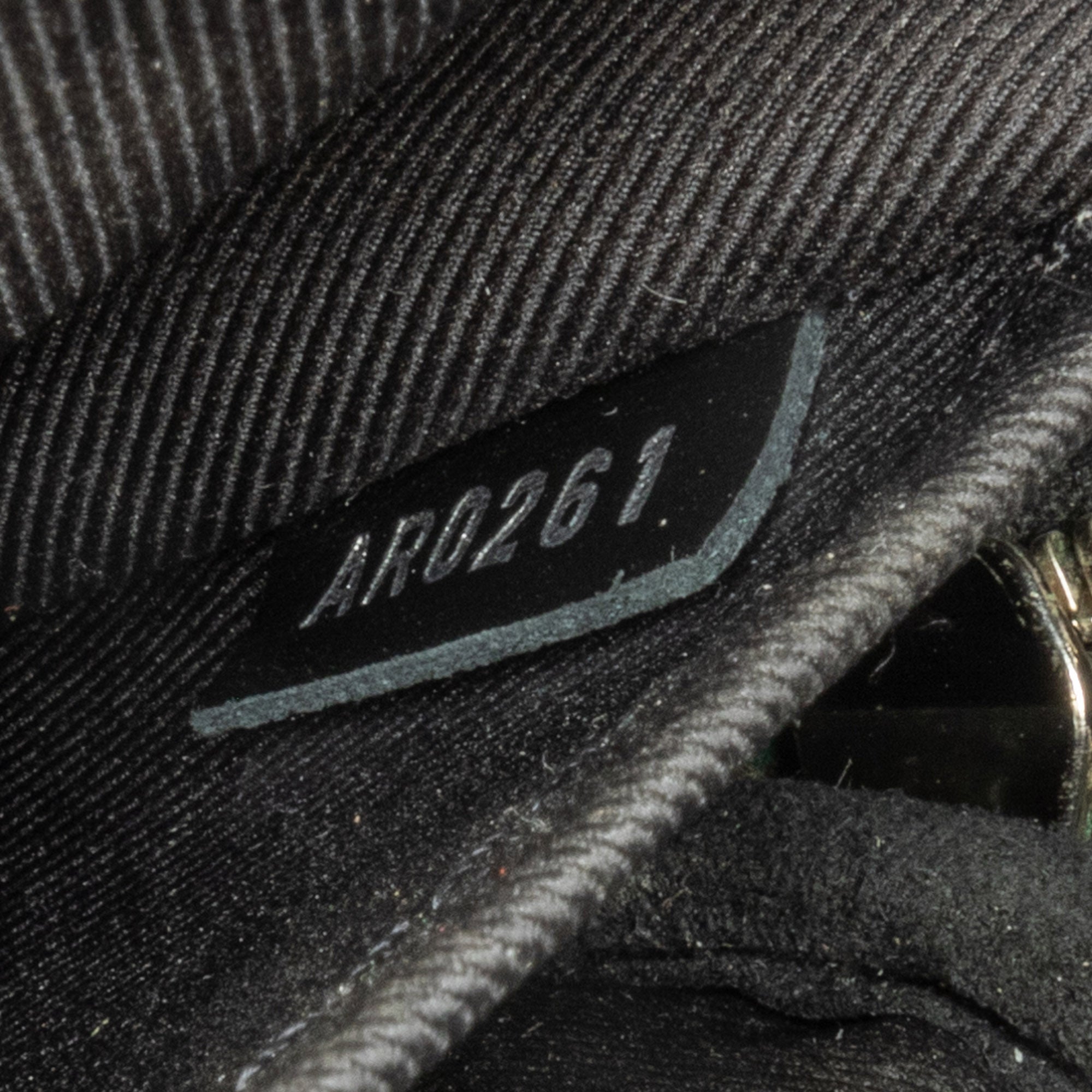 LO-LV bags 4382