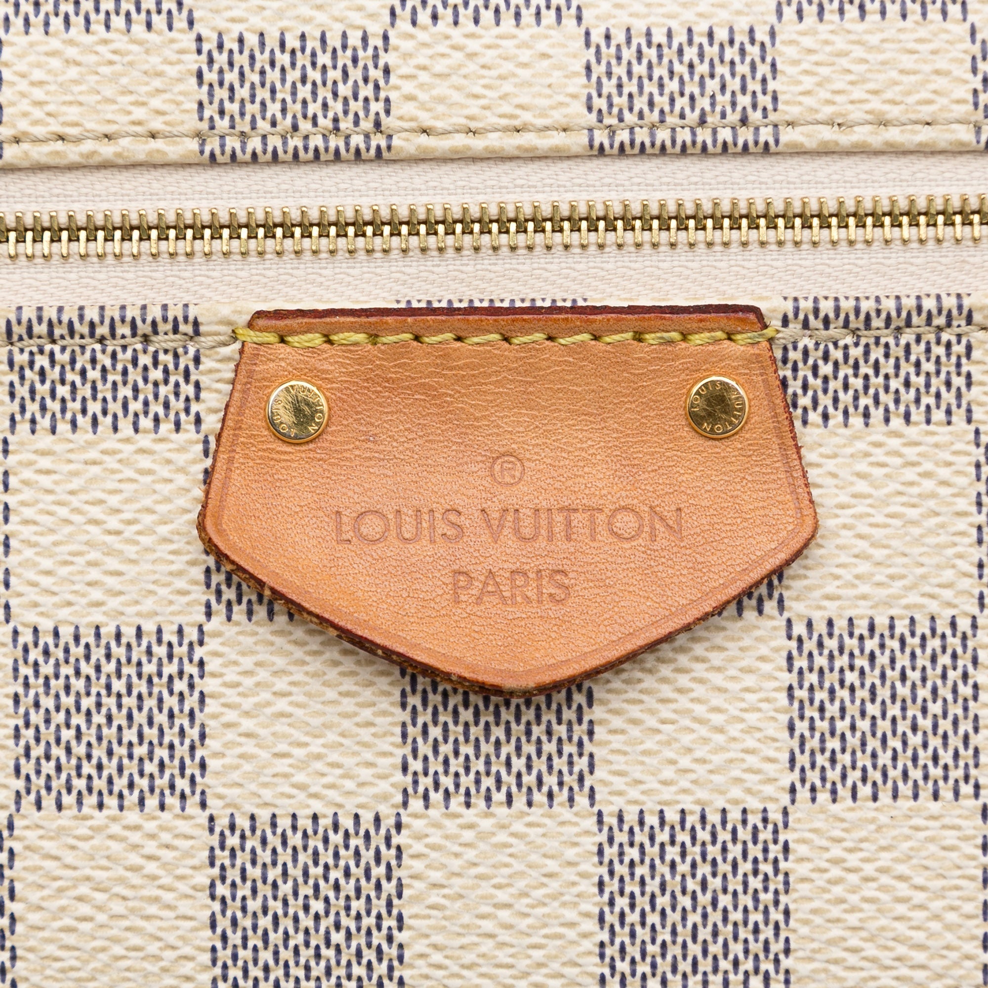 LO-LV bags 4996