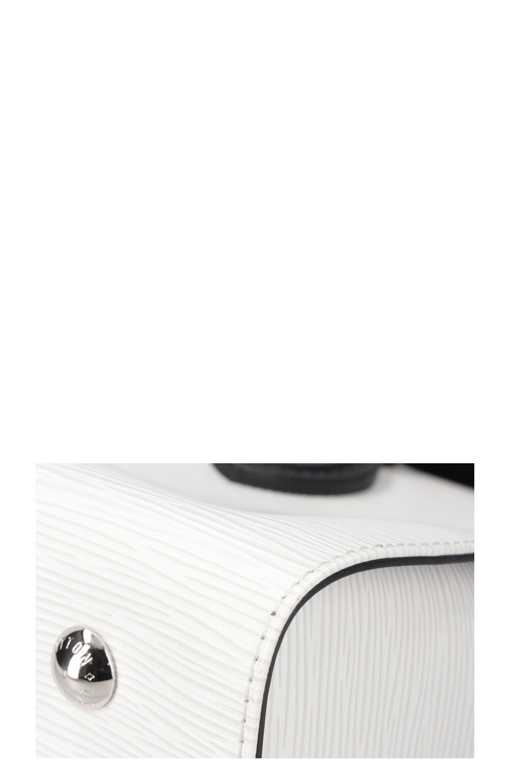 LO-LV bags 2606