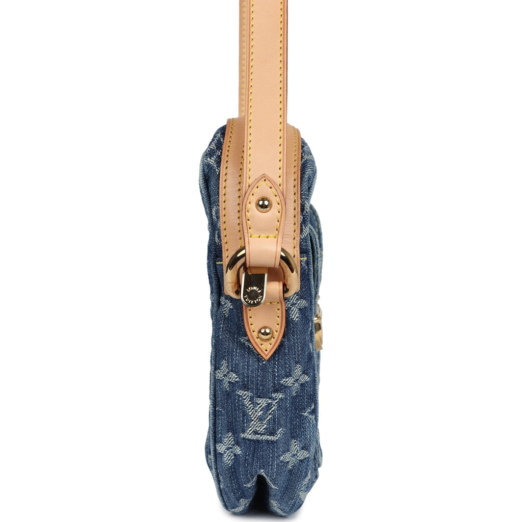 Camera Crossbody