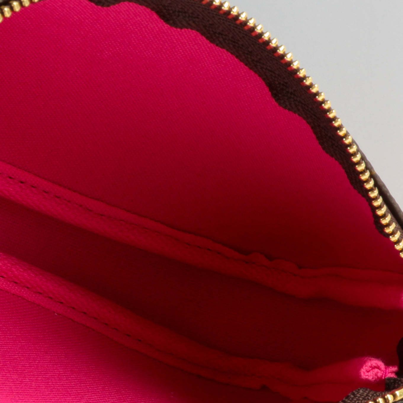 LO-LV bags 13008