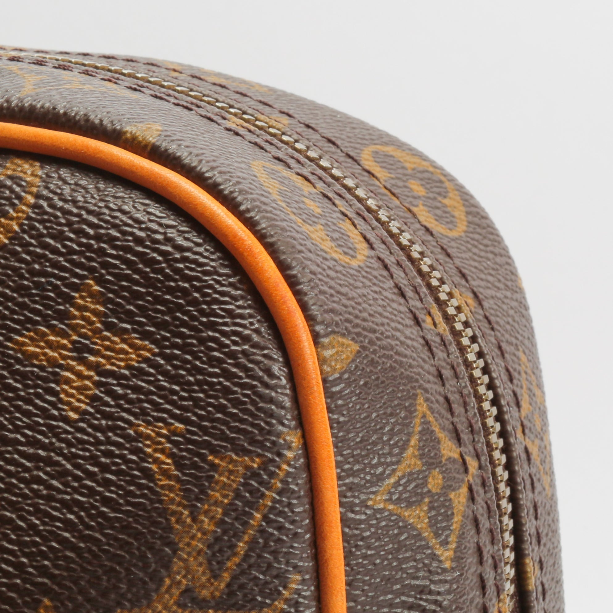 LO-LV bags 8596