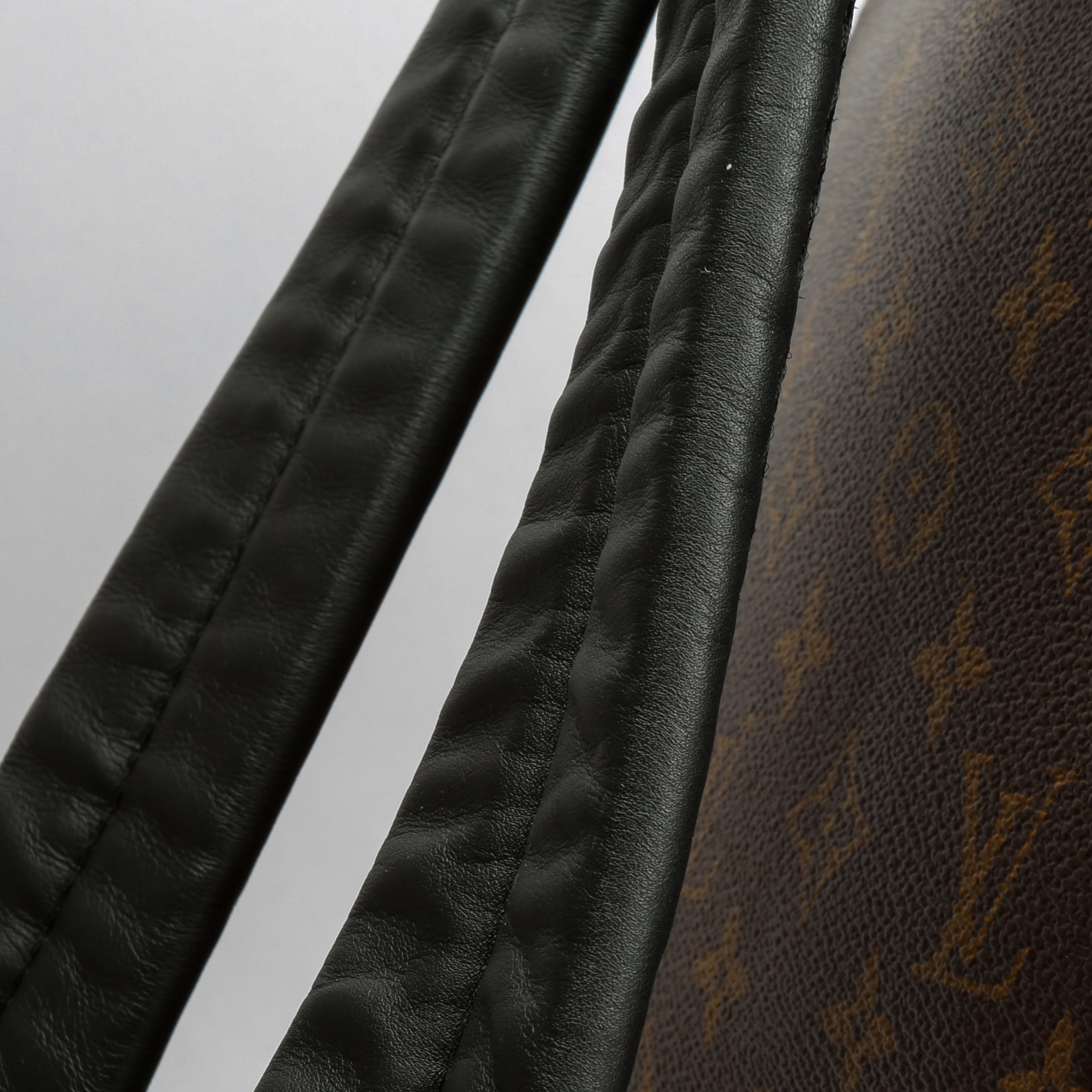 LO-LV bags 11586