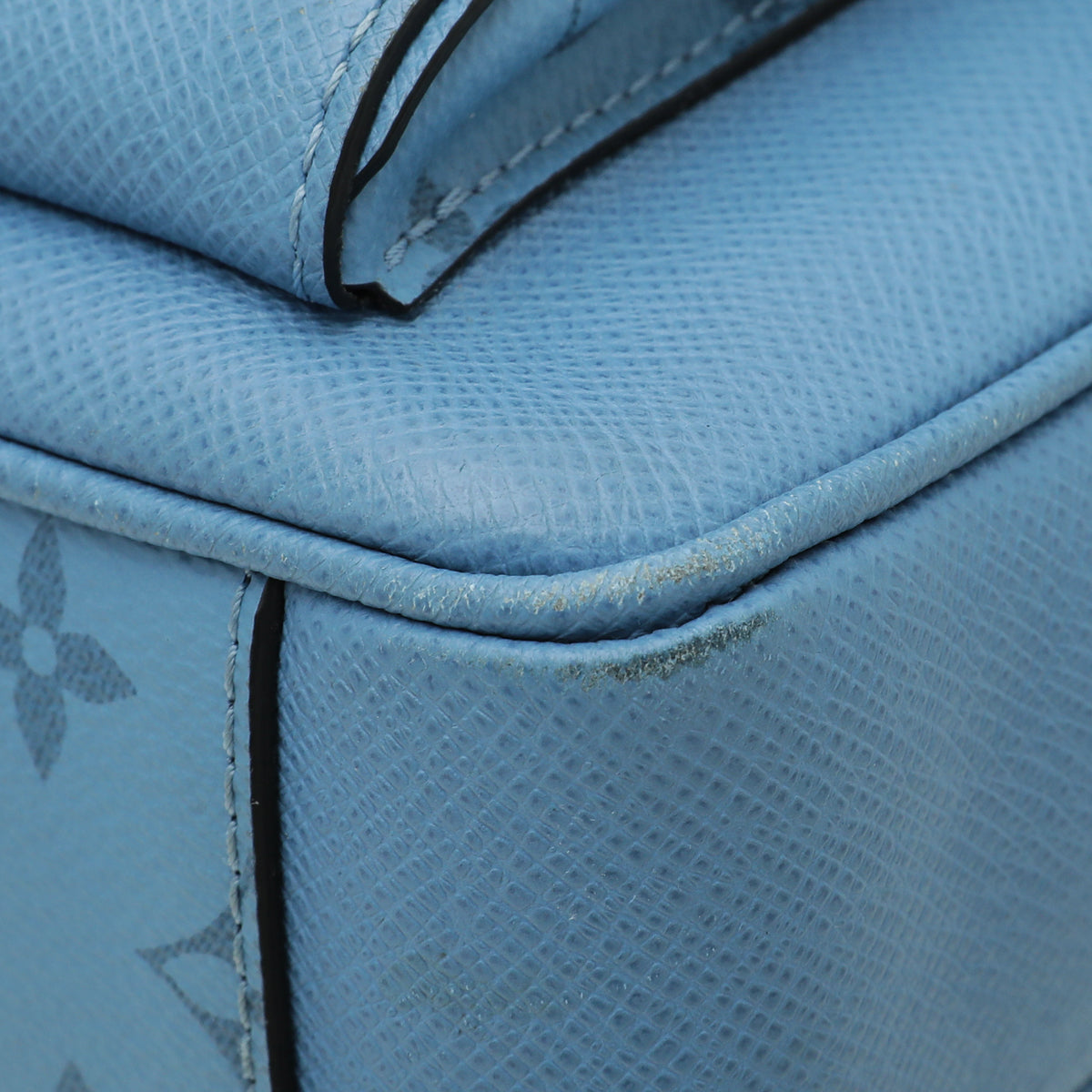 LO-LV bags 2112
