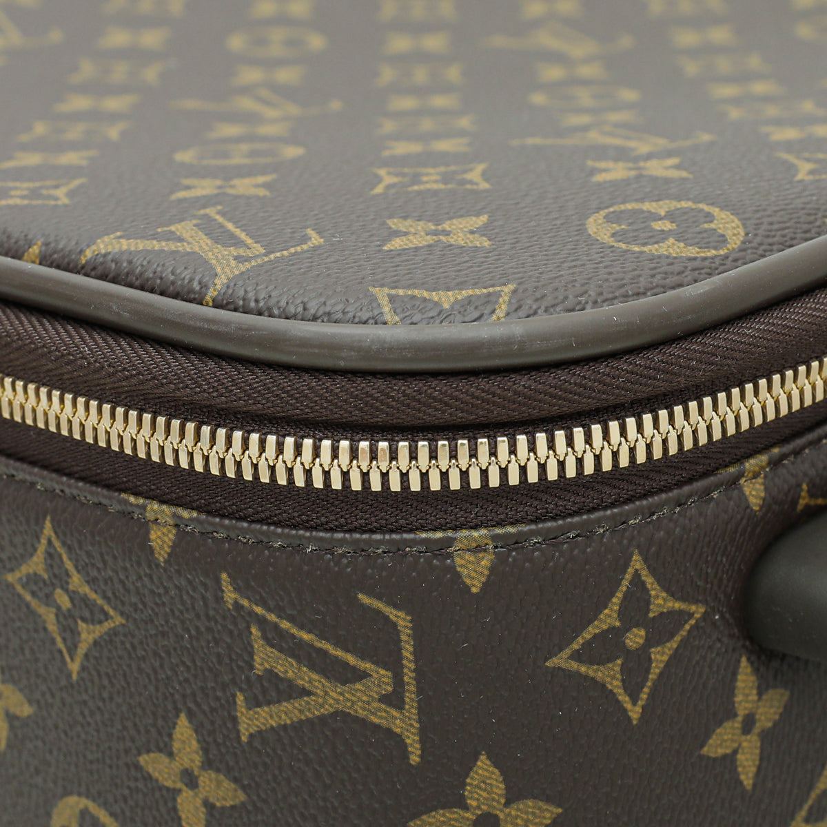 LO-LV bags 6030