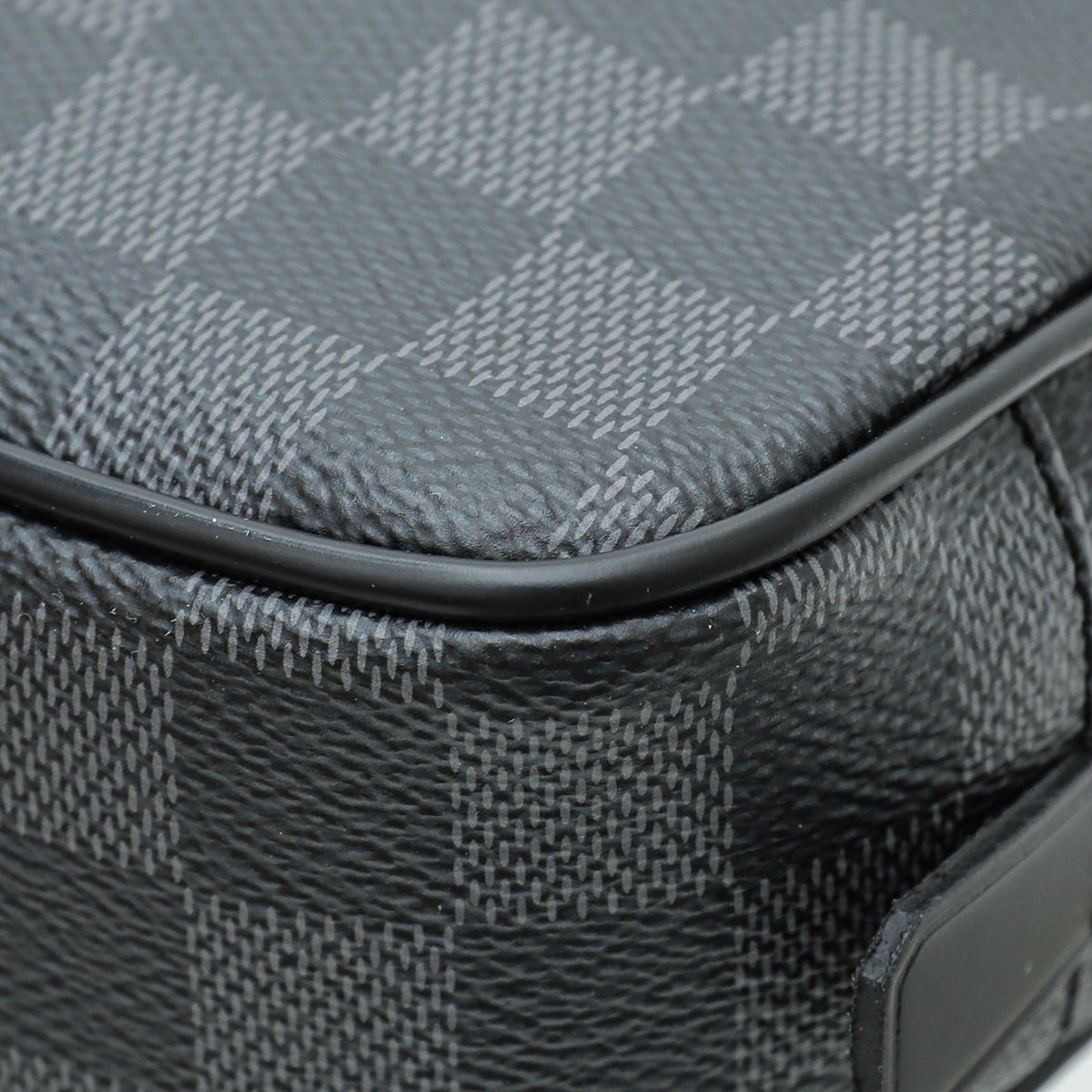 LO-LV bags 2207