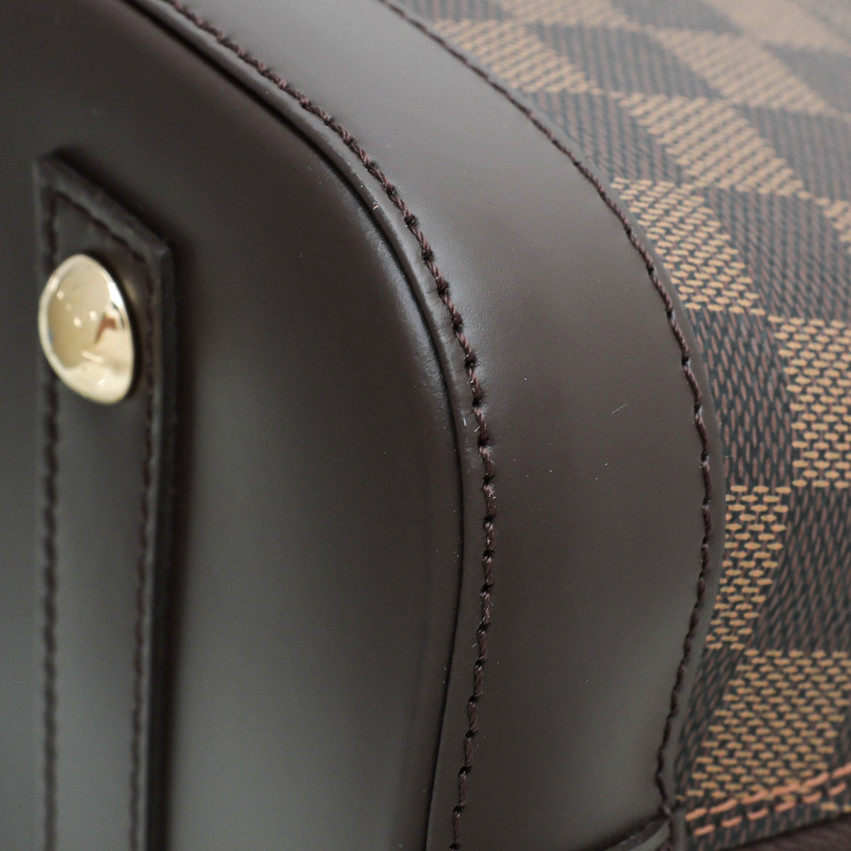 LO-LV bags 2197
