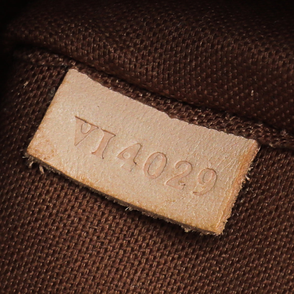 LO-LV bags 5887