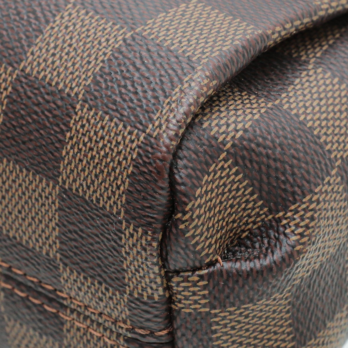 LO-LV bags 2204