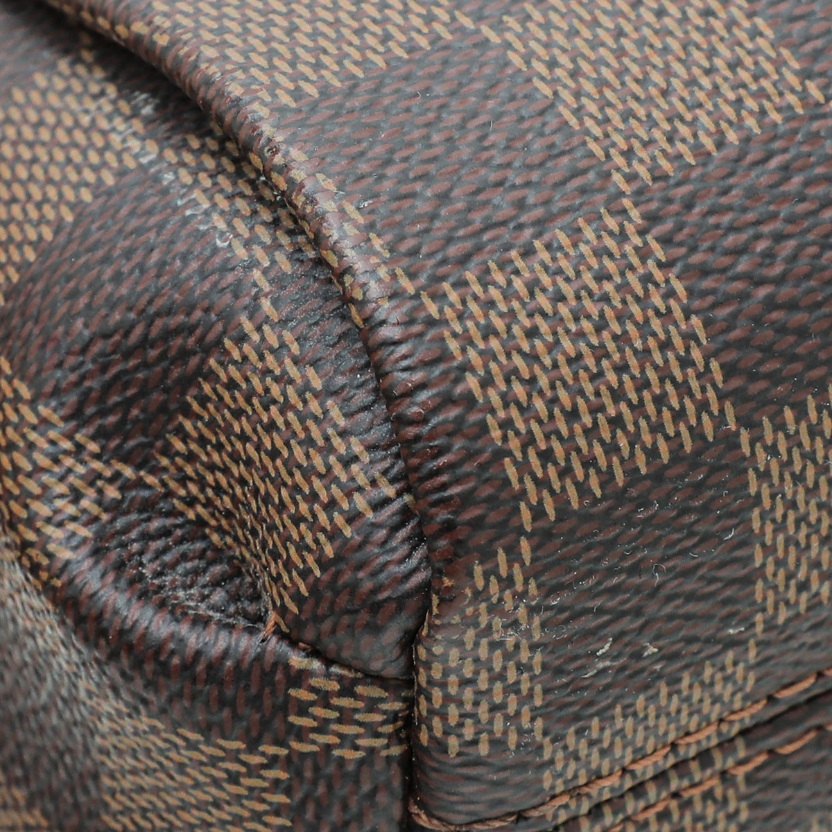LO-LV bags 2204