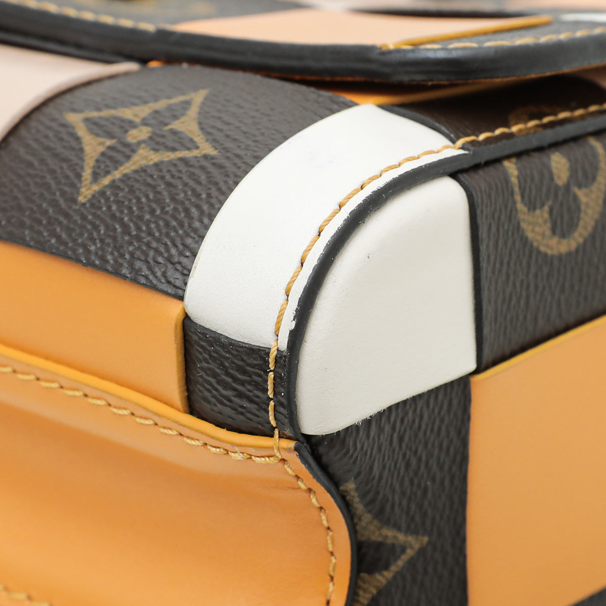 LO-LV bags 5945