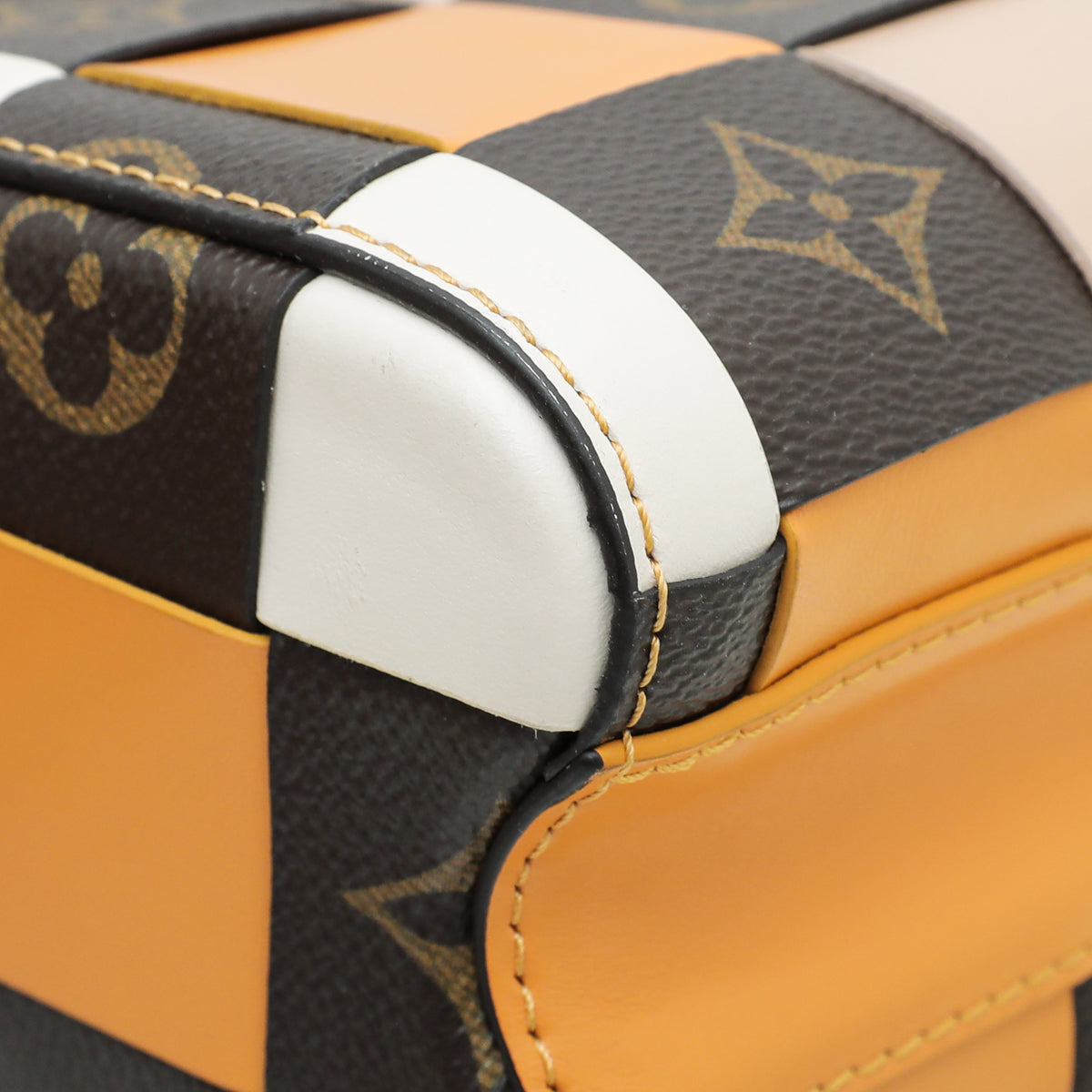 LO-LV bags 5945