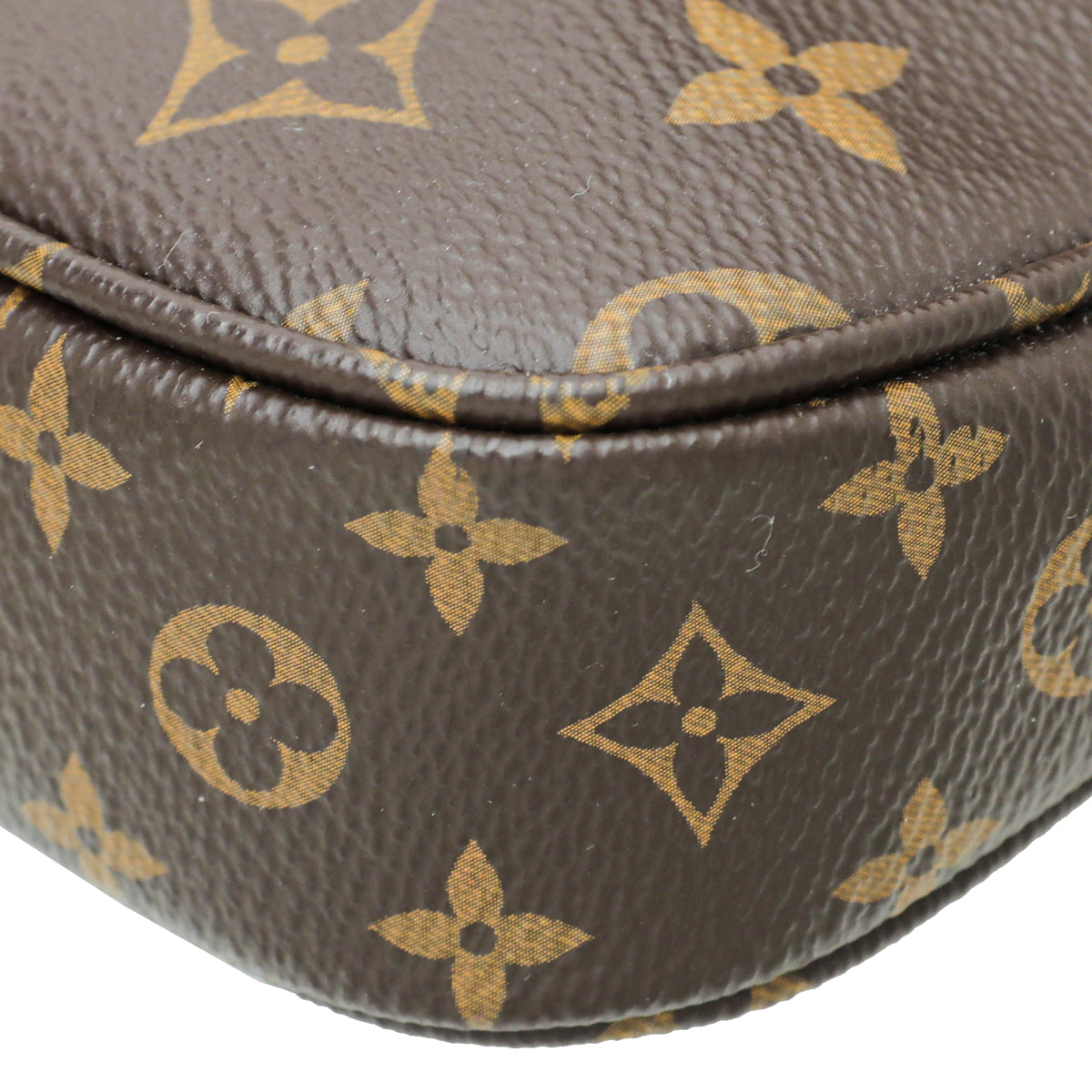 LO-LV bags 5938