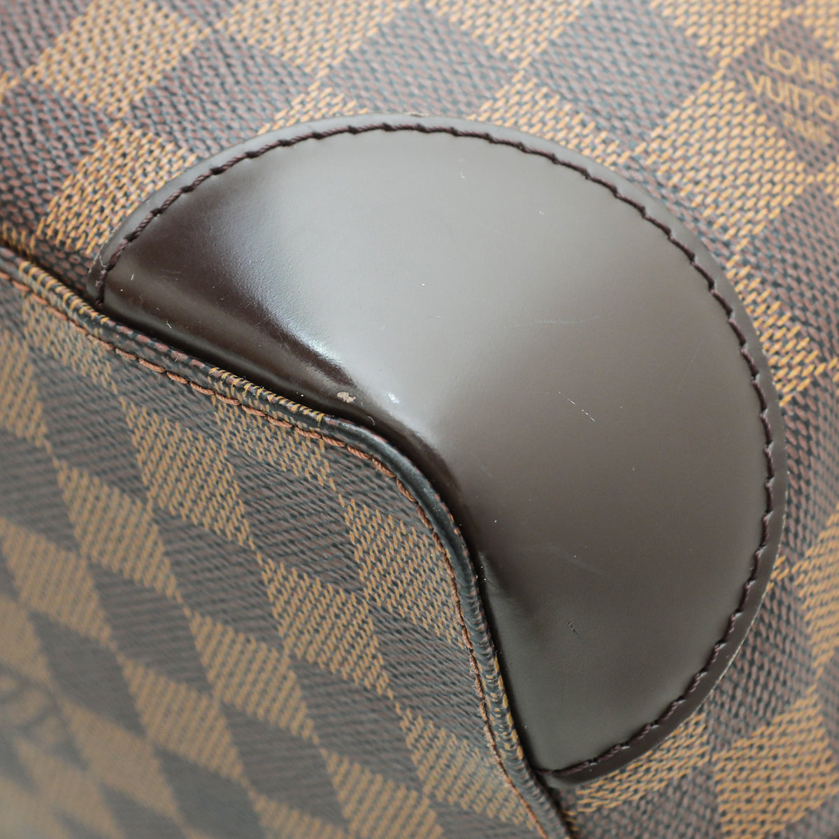 LO-LV bags 2208