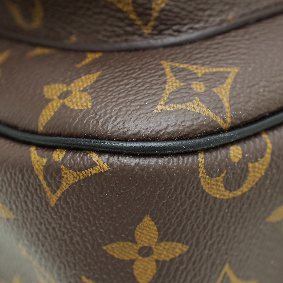 LO-LV bags 5877