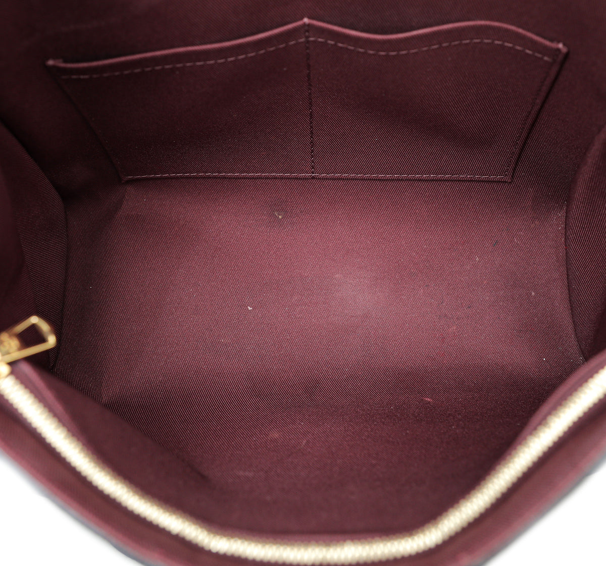 LO-LV bags 2201