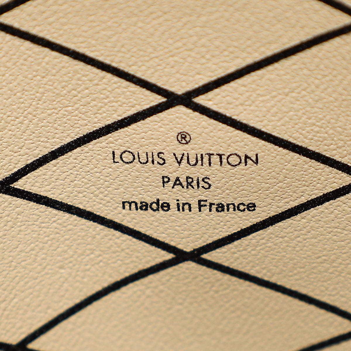 LO-LV bags 5870