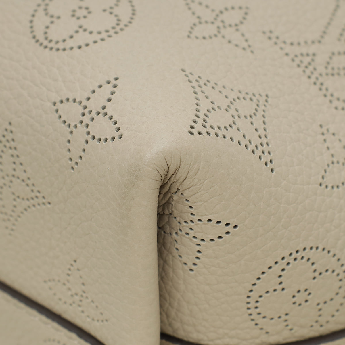 LO-LV bags 5866