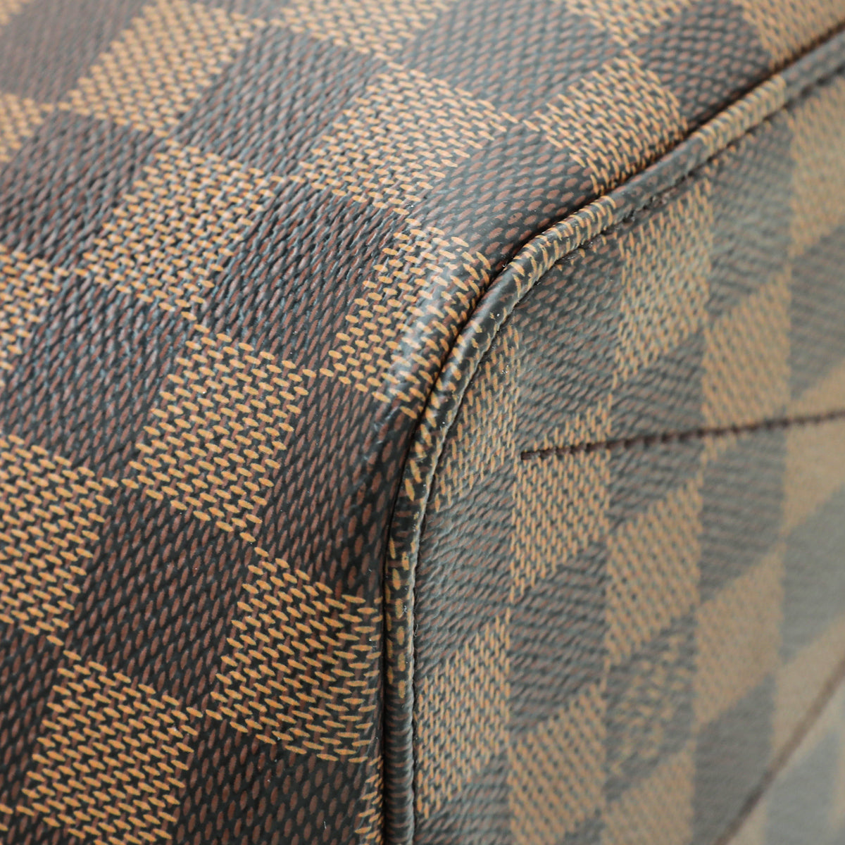 LO-LV bags 2220