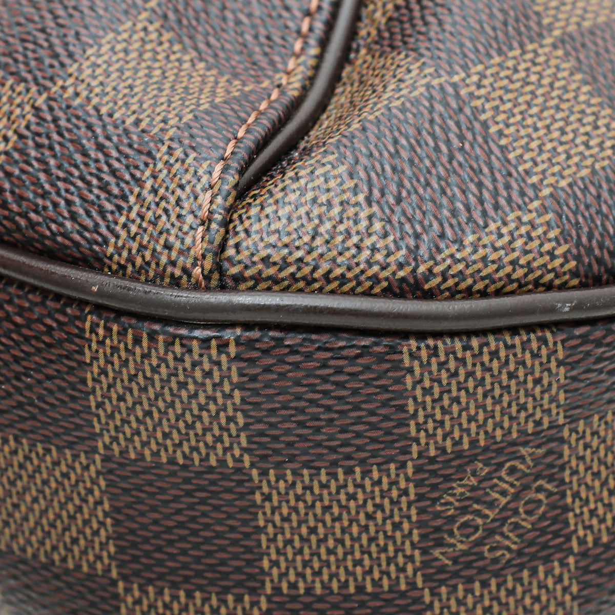 LO-LV bags 2225