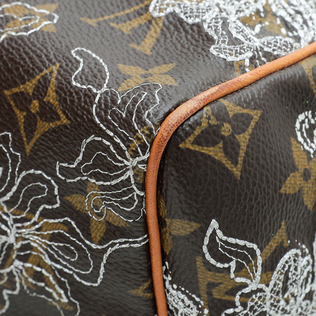 LO-LV bags 5988