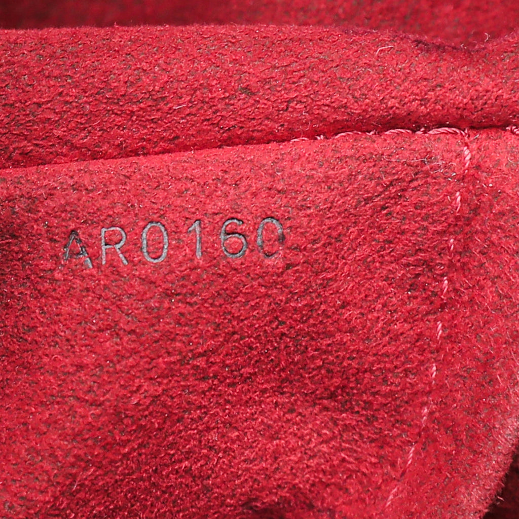 LO-LV bags 2227