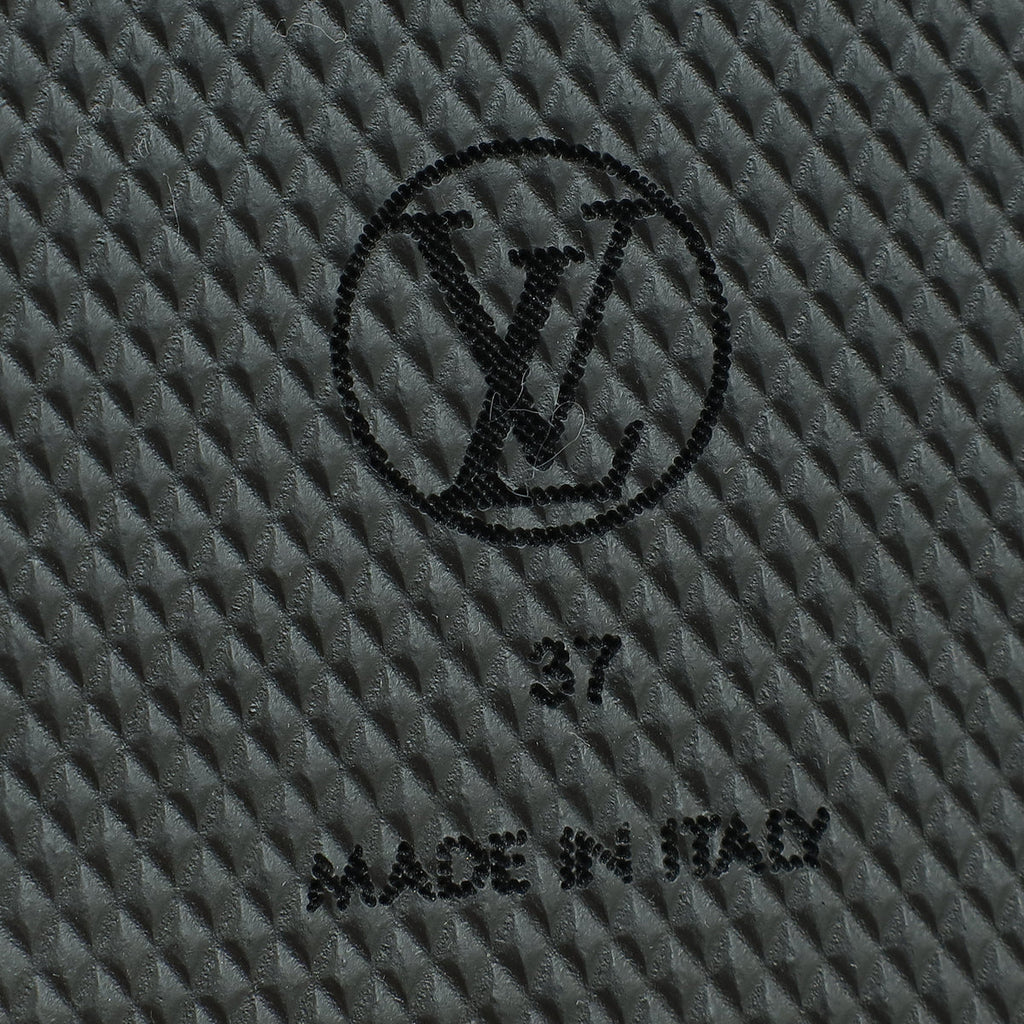 LO-LV bags 5837
