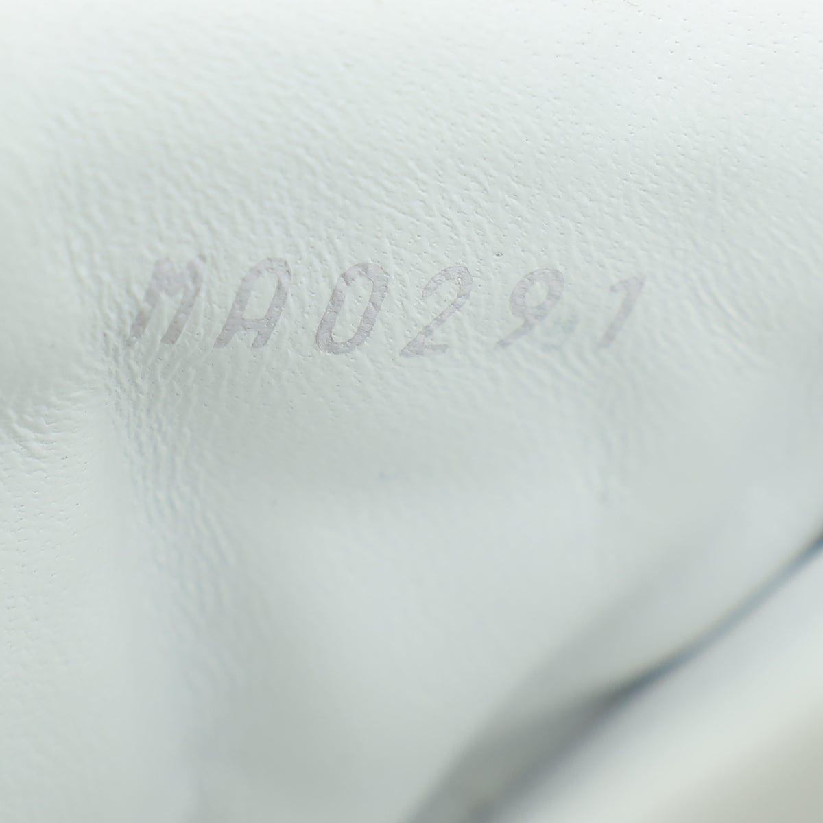 LO-LV bags 5837