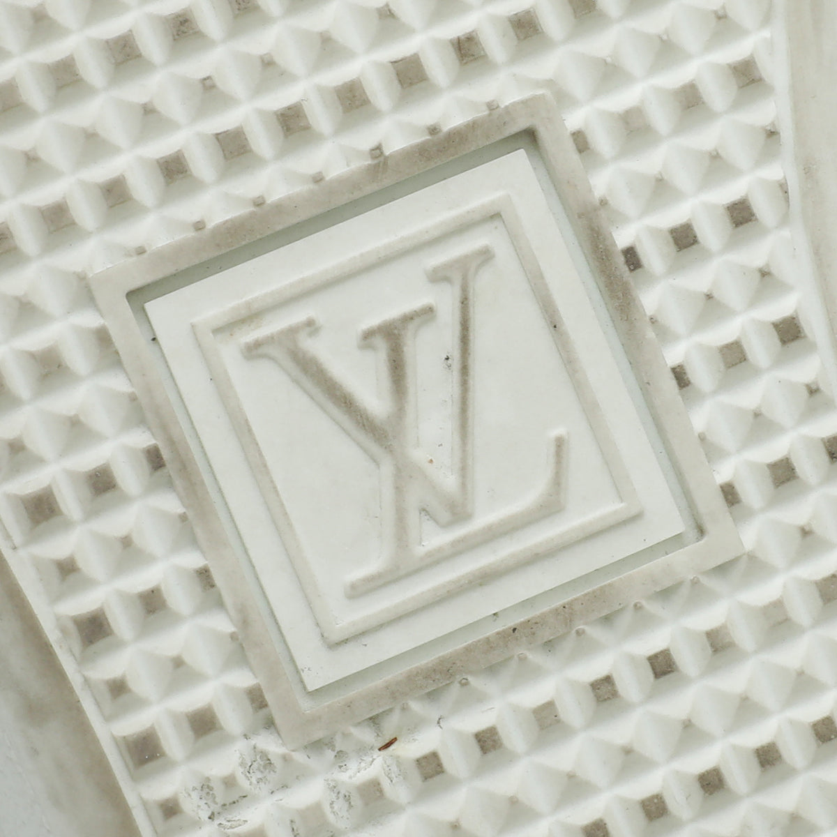 LO-LV bags 5888