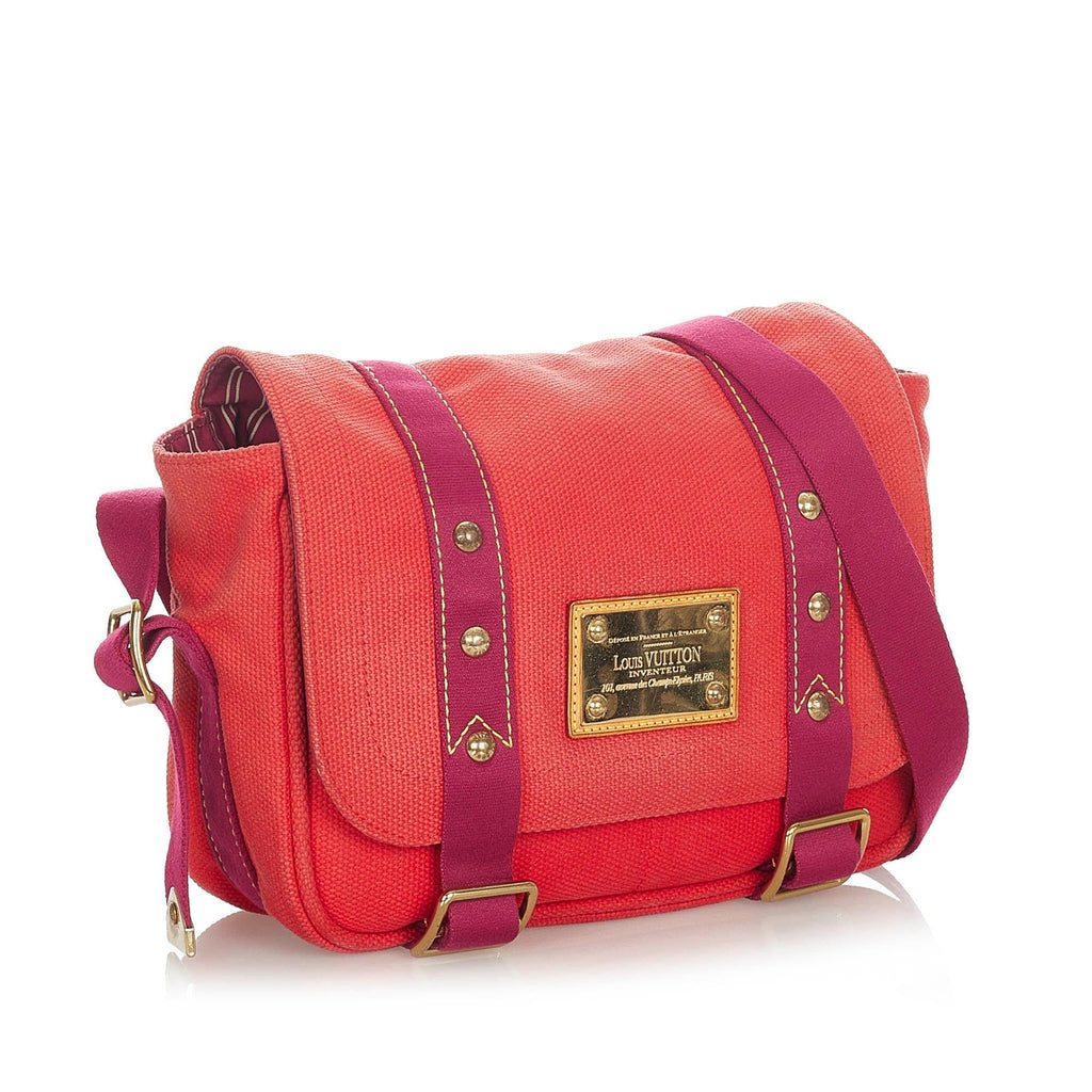 LO-LV bags 8586