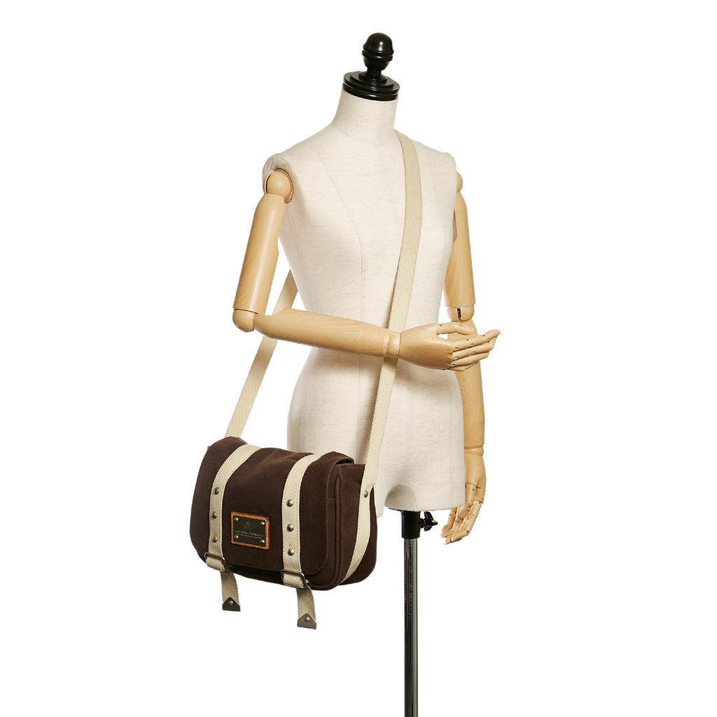 LO-LV bags 12369
