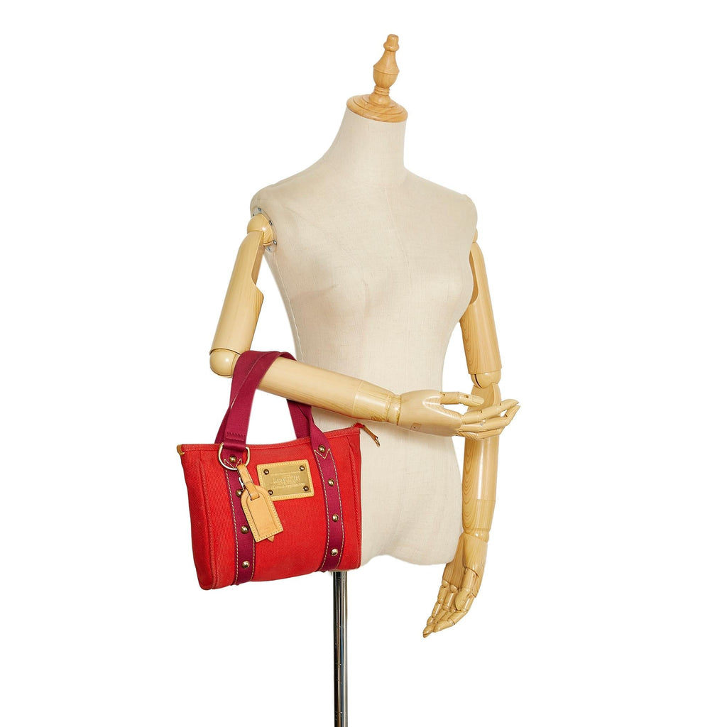 LO-LV bags 14812