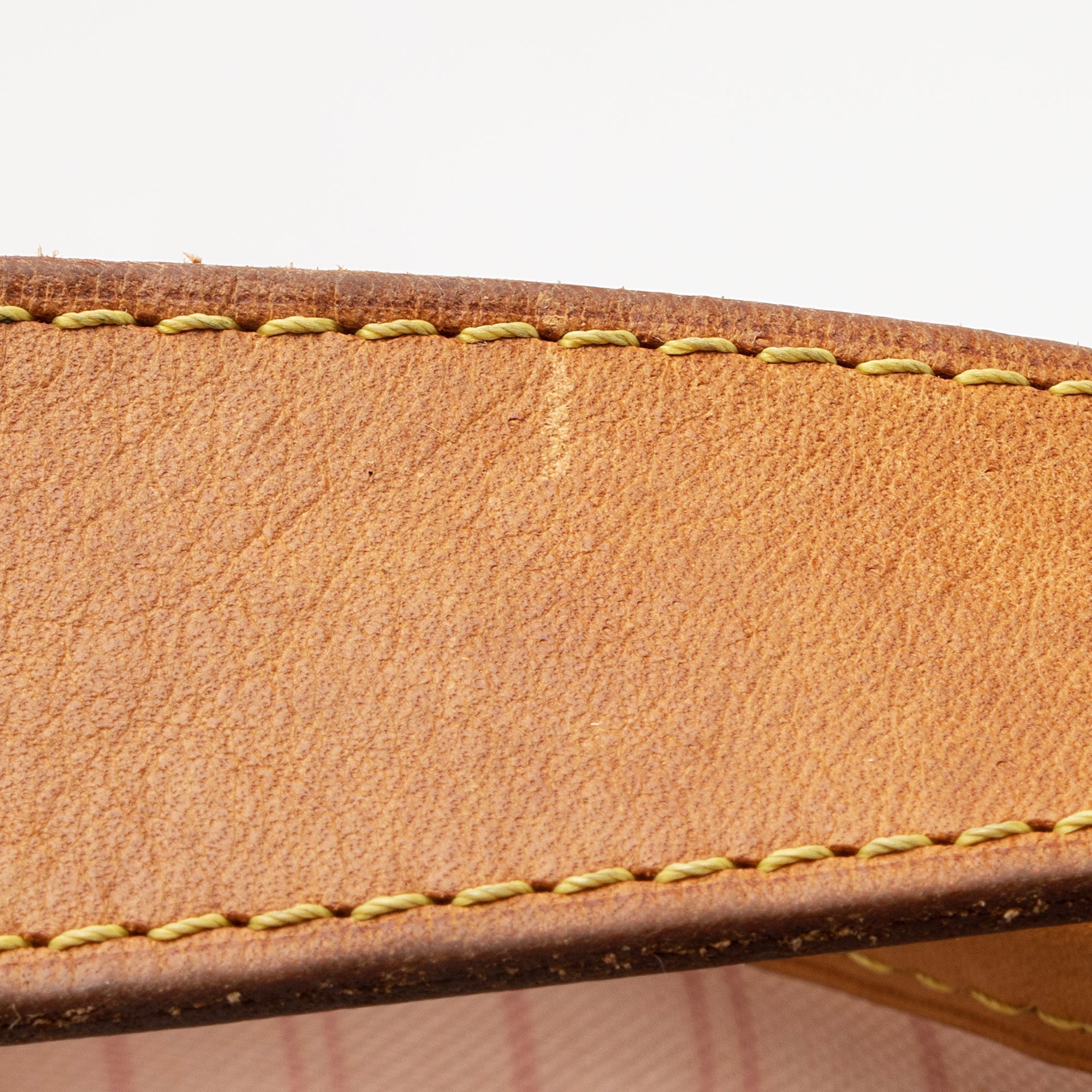 LO-LV bags 8535